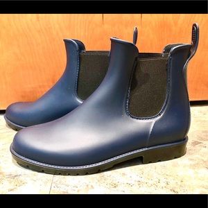 Chelsea Rain Boot